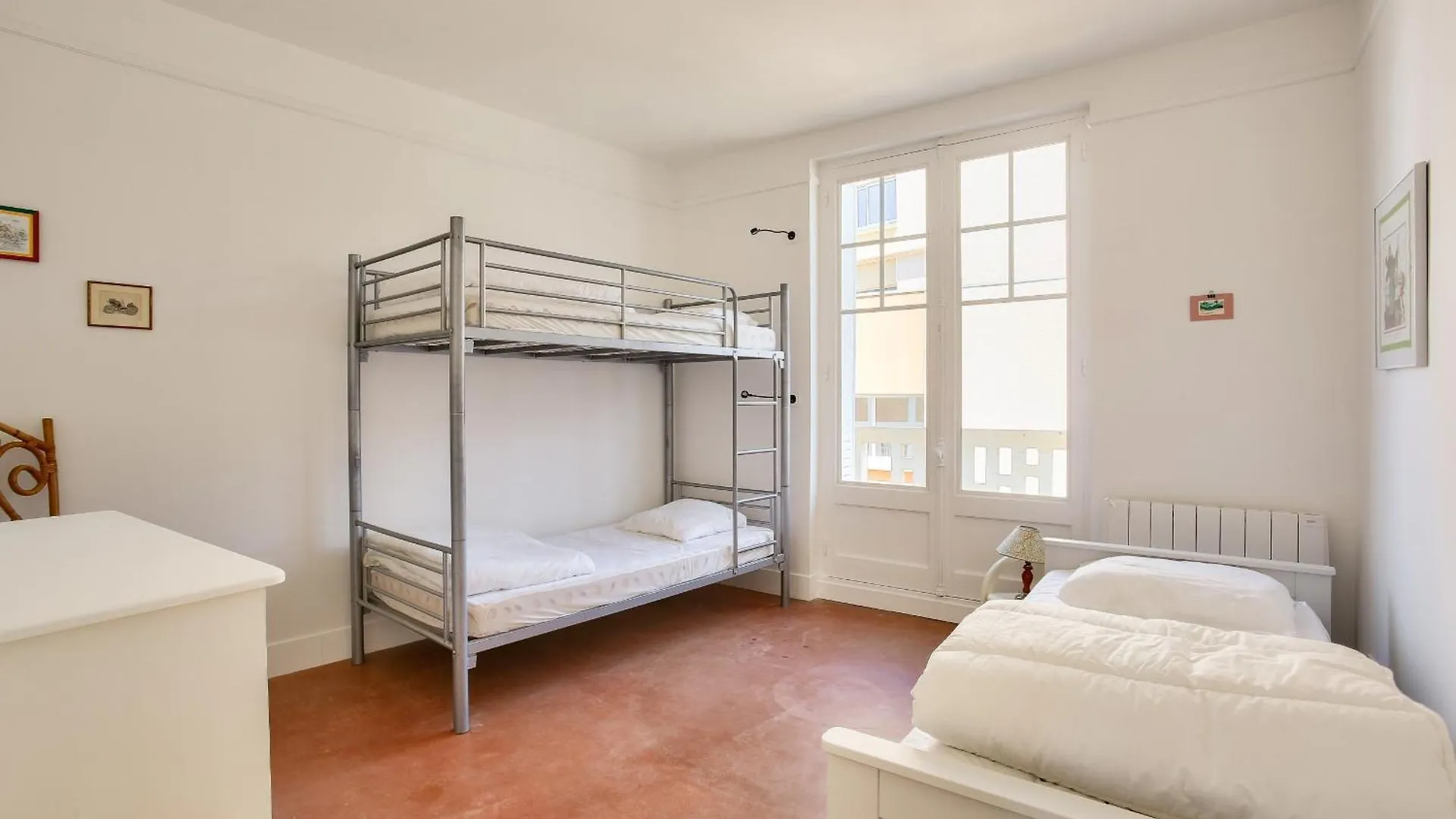 400M De La Plage, Appart Pour 5 En Centre-Ville Dinard Apartman